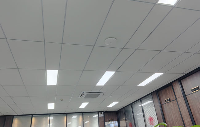 園區(qū)辦公AP系統(tǒng)整體解決方案?，易擴展云管理、低運維成本